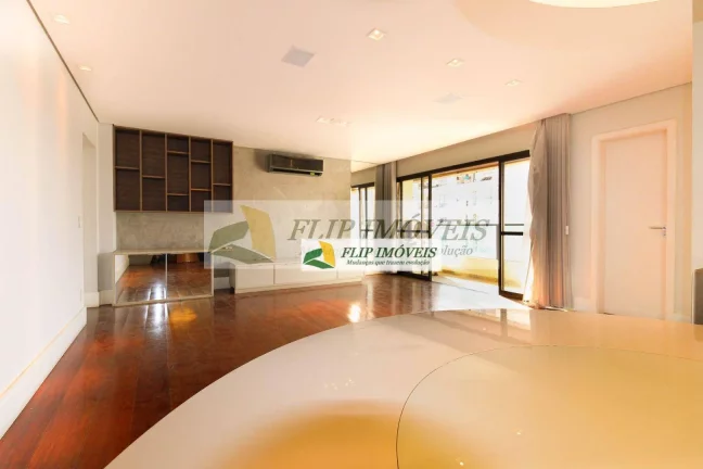 Imagem Lindo apartamento para venda com 132 m² com 4 quartos e 2 vagas de garagem no Cambuí - Campinas - SP