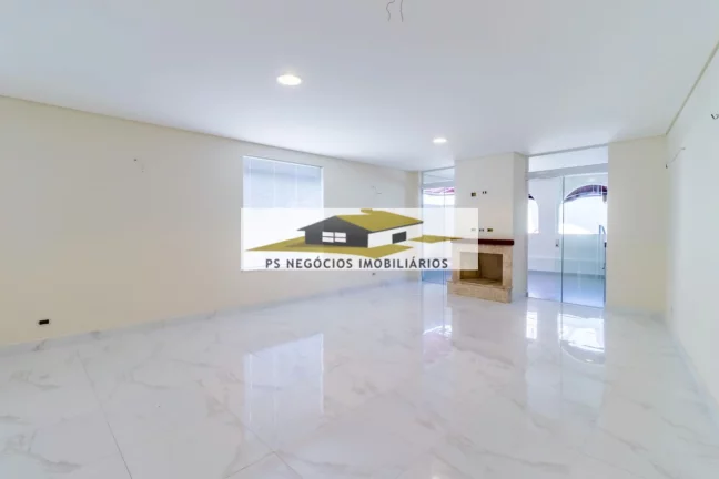 Sobrado em Condomínio Vila Monumento