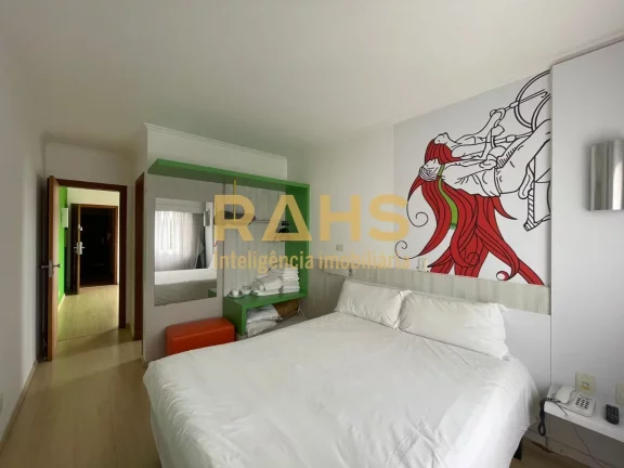 Oportunidade para investidor! Apartamento do antigo Hotel Platz à venda: Novo proprietário tem 3 p...