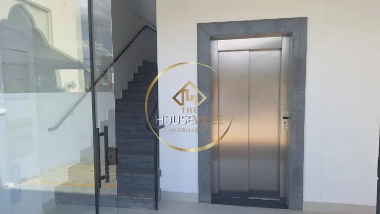 Imagem Ponto Comerical, 350m², Urbanova, São José dos Campos.