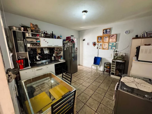 Imagem Casa comercial - Residencial com 3 suítes no bairro Municípios em Balneário Camboriú