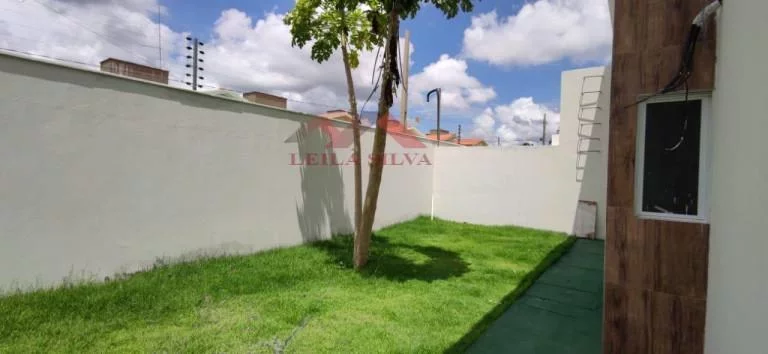 Imagem Casa em Condomínio para Venda em Teresina, Morros, 4 dormitórios, 1 suíte, 2 banheiros, 2 vagas