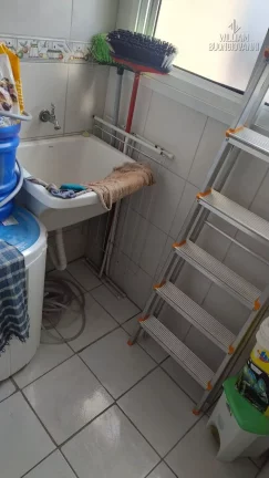 Imagem Apartamento com Sacada e Lazer Completo – Vila Tupi, Praia Grande-SP
