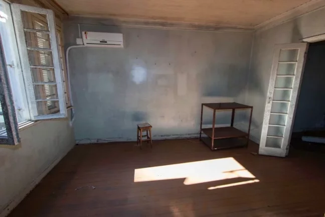 Imagem Casa à venda em Porto Alegre, Independência, com 5 quartos, 144m2