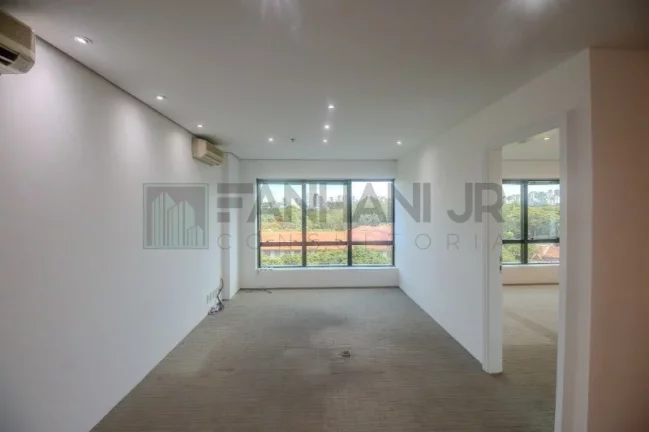 Imagem Sala Comercial de Alto Padrão no Jardim Paulista: 2 salas, 3 banheiros, 3 vagas de garagem, 68m² - São Paulo-SP