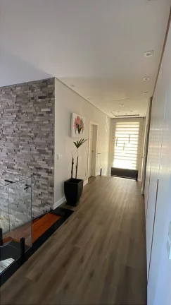 Imagem Sobrado Luxuoso