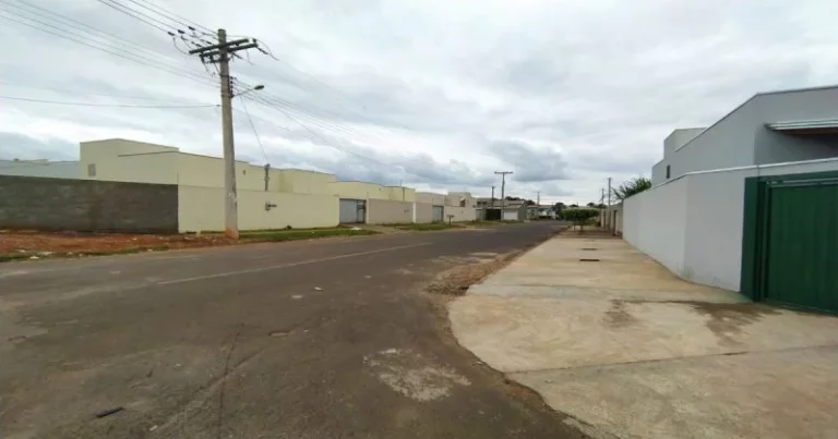 Imagem Lote a Venda parcelado por Financiamento em Caldas Novas