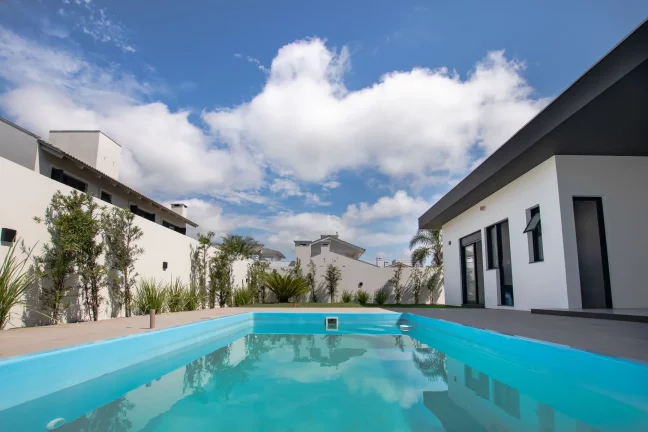 Imagem Casa à venda em Passo de Torres, Centro, com 4 quartos, 274,05m²