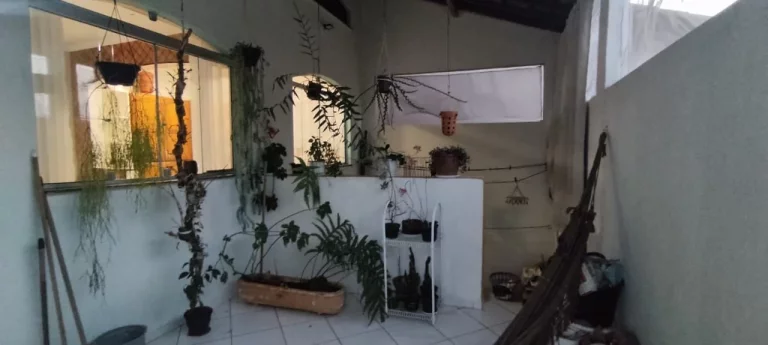 Imagem Sobrado com 3 dormitórios à venda, 276 m² por R$ 850.000,00 - Jardim Portugal - São José dos Campos/SP