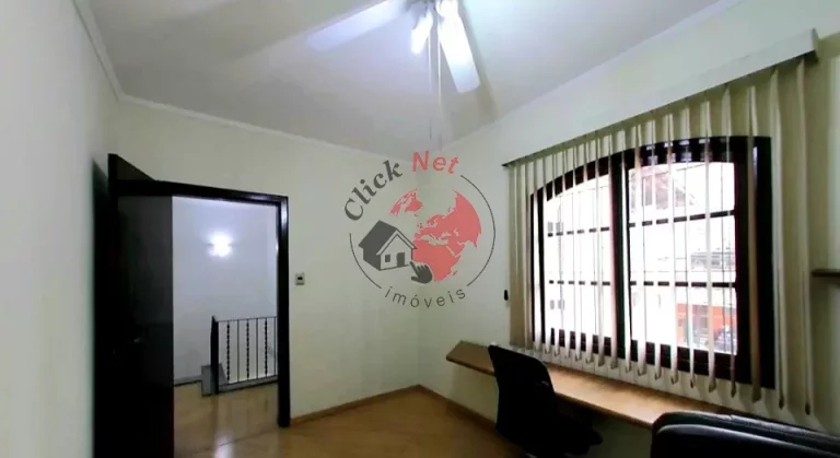 Imagem Sobrado com 238m² e edícula à venda no bairro Barcelona, São Caetano do Sul