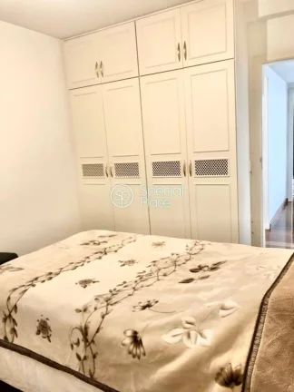 Imagem Excelente apartamento de 245 m², living para dois ambientes, varanda gourmet, 04 suítes com armár...