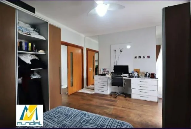 Imagem Vendo Sobrado em Santo André, Parque Novo Oratório