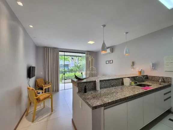 Imagem Village Imbassaí quarto e sala com varanda a 600metros da praia a venda