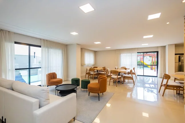 Imagem Apartamento Mercês novo pronto para morar!