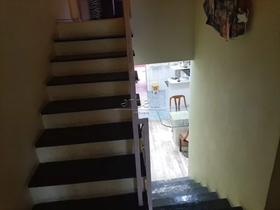 Imagem Casa em condomínio, com 147 metros quadrados aproximadamente de área total, com 2 quartos sendo 1 ...