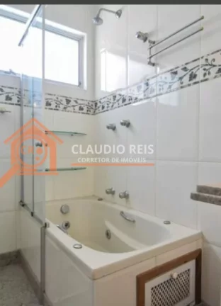 Imagem Sobrado à venda com 4 Quartos, 665m² - Jardim Marajoara