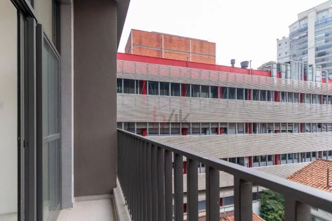 Imagem Studio Versa Brooklin: 22m² com Pé-Direito de 3,20m a Passos do Metrô