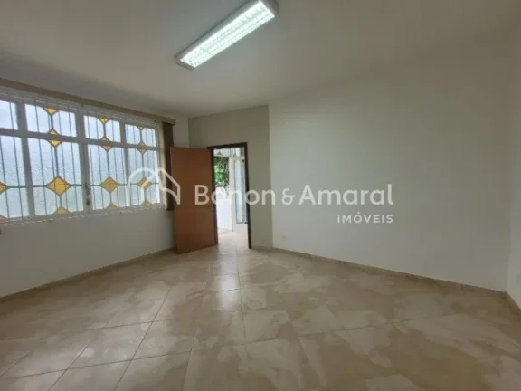 Imagem Excelente sobrado comercial para locação, localizado em rua de grande fluxo de veículos e pedestr...