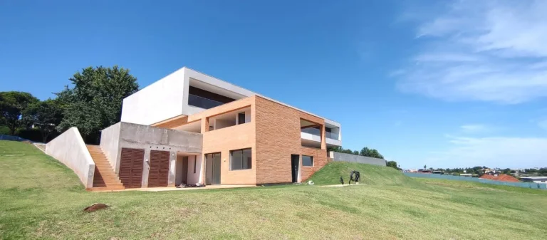 Imagem Casa no condomínio Quinta da Baroneza