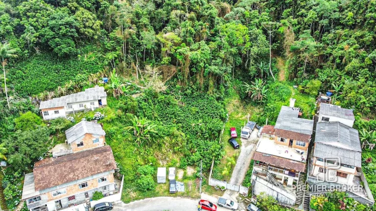 Terreno à venda, 2000 m² por R$ 160.000,00 - Araras - Teresópolis/RJ