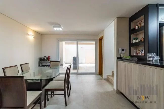 Imagem Sobrado à venda na Vila Leopoldina São Paulo SP com 3 suítes, 3 vagas de garagem e 201m² de área construída em um terreno de 183m².