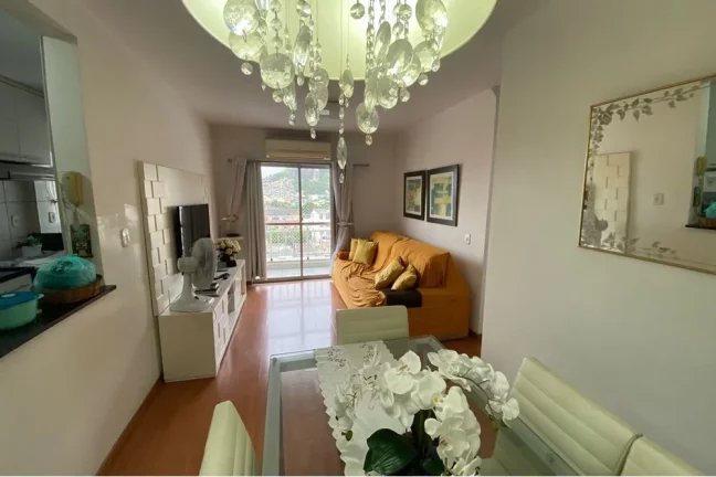 Imagem Excelente apartamento de dois quartos na Praça Seca