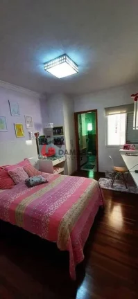 Imagem Sobrado à venda 3 Quartos, 3 Suites, 280M², Vila Valparaíso, Santo André - SP