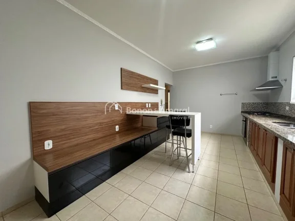 Imagem Casa Térrea para Locação 04 quartos na Vila Bressani, Paulínia SP

Casa térrea versátil, ideal...