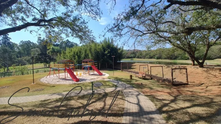 Imagem Terreno à venda em condomínio de alto padrão em Vinhedo-SP - Condomínio Arboretum, 630,17 m² de área.
