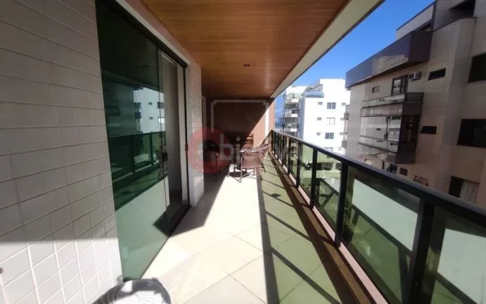 Imagem Apartamento de alto Padrão a venda de 3 quartos - Algodoal - Cabo Frio