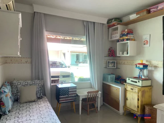 Imagem VENDO CASA DE 3/4 SENDO UMA SUÍTE NO CONDOMÍNIO GOLDEN VILLE - SIM