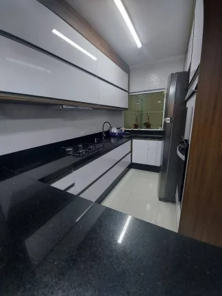 Imagem Sobrado com 2 dormitórios à venda, 115 m² por R$ 520.000,00 - Vila Humaitá - Santo André/SP