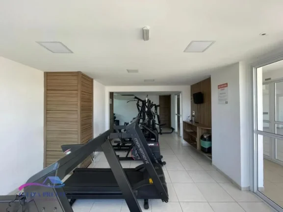 Imagem Vendo, 3 quartos, duas vagas de garagem, academia, salão de festas, piscina, sauna.