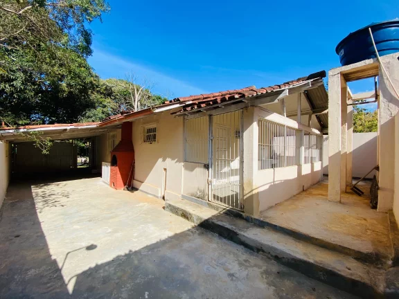 Imagem Chácara à Venda com Casas em Iguape, Guarapari-ES
