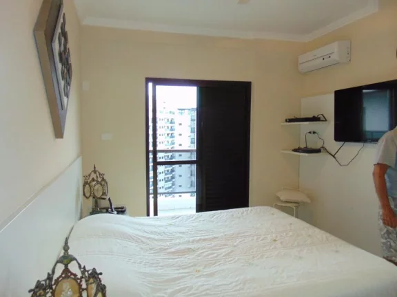 Imagem Praia de Pitangueiras,Amplo Apartamento com 132 Metros Úteis,Lazer,2 Garagens,Centrinho,Novo!