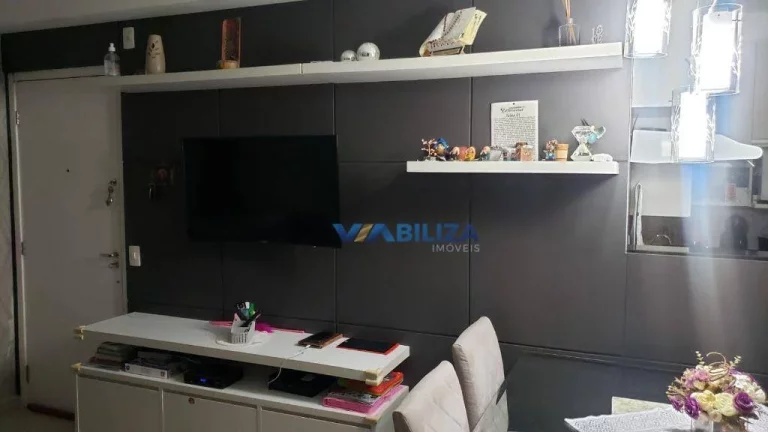 Apartamento com 3 dormitórios à venda, 65 m² por R$ 429.000,00 - Vila Augusta - Guarulhos/SP