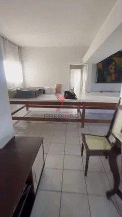 Imagem Vende-se casa com 4 Quartos,2 Suites, 2 Varandas , bela vista no centro da cidade