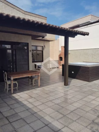 Imagem Alugo cobertura Linear com Jacuzzi para 7 pessoas, na Gleba A