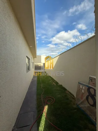 Imagem Casa com 3 quartos no Vila Oliveira, em terreno com 273,35m² com 135,16m² de área construída pos...