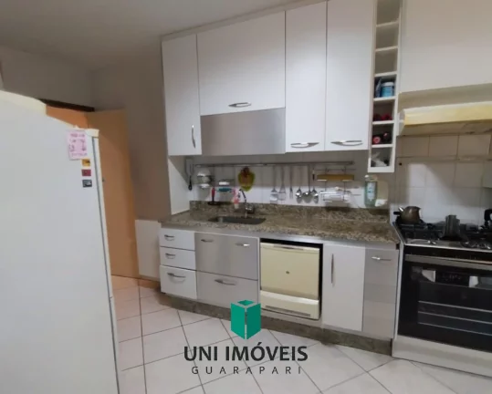 Imagem Apartamento Andar Alto com Vista para o Mar, 3 Quartos, Suíte, DCE e vaga de garagem na Praia do Morro