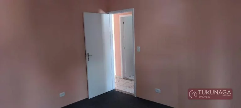 Imagem Apartamento com 2 dormitórios à venda, 80 m² por R$ 300.000,00 - Vila Galvão - Guarulhos/SP