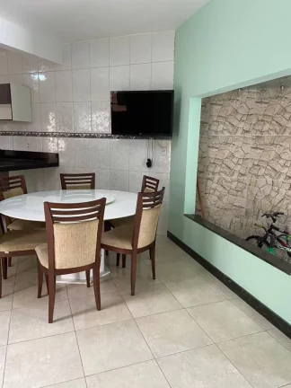 Imagem Casa à venda em Farolândia com 3 quartos e 230m² - Ótima oportunidade!