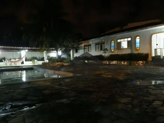 Imagem Casa com piscina à venda em Candeias - Jaboatão dos Guararapes/PE