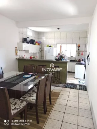 Imagem Casa com 2 dormitórios à venda, 140 m² por R$ 500.000,00 - Setor Planalto - Itumbiara/GO