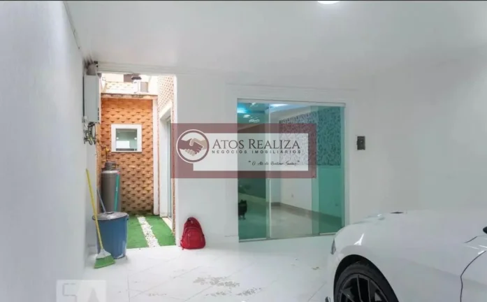 Imagem Vendo Residência no Jardim Palmares. Sobrado de alto Padrão na região de jardim marajoara, 450m2 de área útil, com 3 Dormitorios com Armários Planejados e Ar-condicionado, 2 Salas, Cozinha com planejados, 4 banheiros, 4 Vagas de garagem, Banheira, Piscina