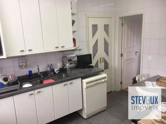 Imagem Apartamento com 4 dormitórios à venda, 200 m² - Moema - São Paulo/SP