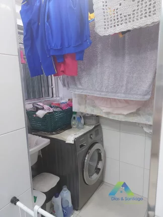 Imagem Apartamento Reformado com 3 dormitórios na Vila das Mercês/SP!!