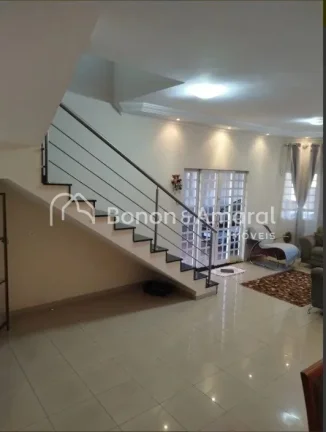 Imagem Casa à venda com excelente padrão de construção, oferecendo conforto, modernidade e praticidade....
