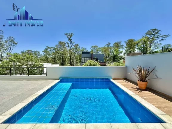Imagem CASA NOVA, TÉRREA, 3 SUÍTES, PISCINA, ELEVADOR NA GARAGEM. CONDOMÍNIO TOP!