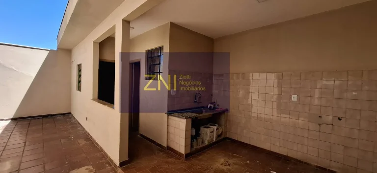 Imagem Sobrado Residencial ou Comercial à Venda no Campos Elíseos R 1370